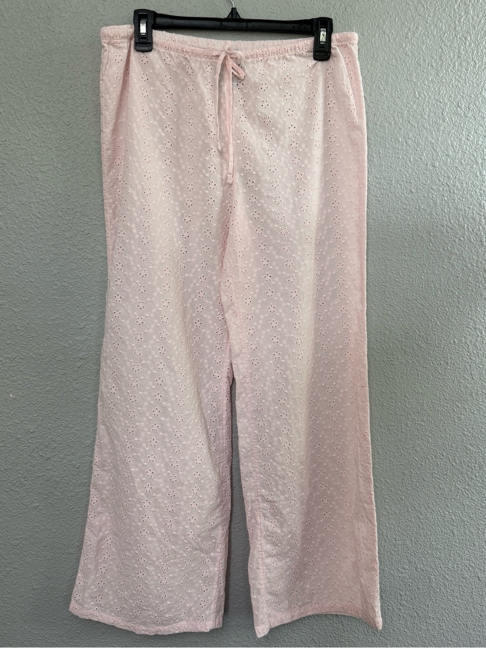 H&M Light Pink Eyelet Lounge Pants Size Medium